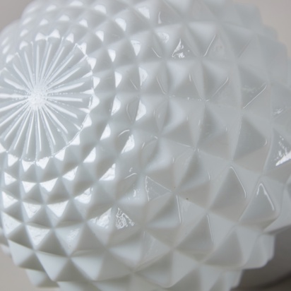 Spiky Spherical Lamp