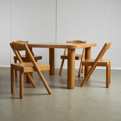 Iva & Tao Dining Set (table)