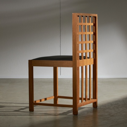 Grid-Back Chair in Mackintosh Style (black)