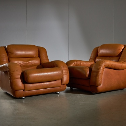 Leather Sofa Set