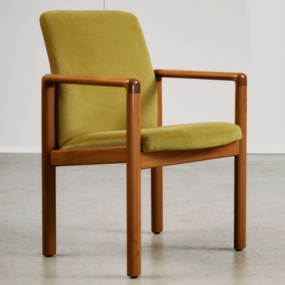 Armchair by Dyrlund