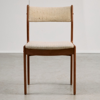 Uldum Chair