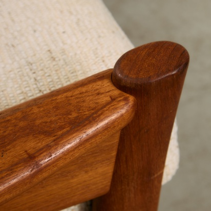 Dyrlund Solid Teak Three-Seater