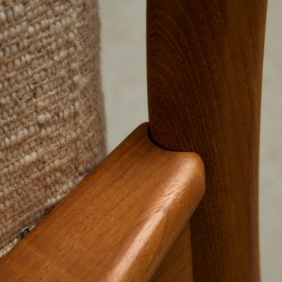 Dyrlund Solid Teak Three-Seater