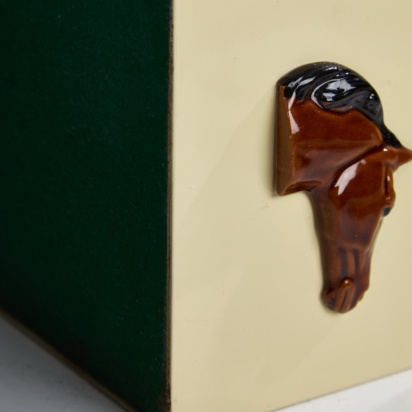 Horse-Head Ice Cube Holder