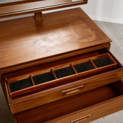 Dressing Table with Adjustable Mirror