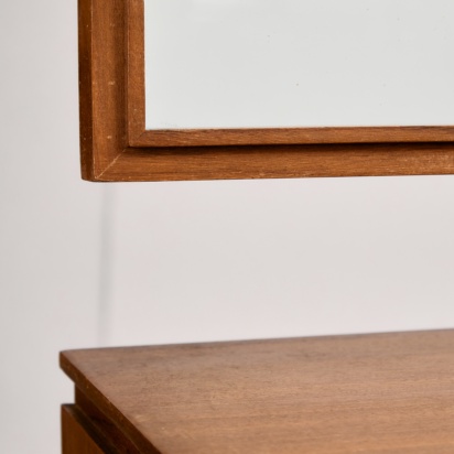 Dressing Table with Adjustable Mirror