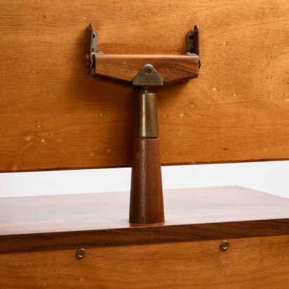 Dressing Table with Adjustable Mirror