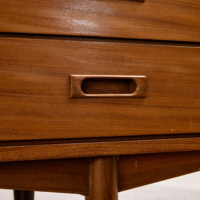Dressing Table with Adjustable Mirror